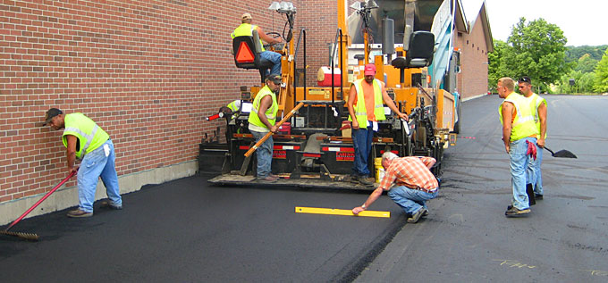 How many supervisors are there? Wrong! 5, who is taking the picture?